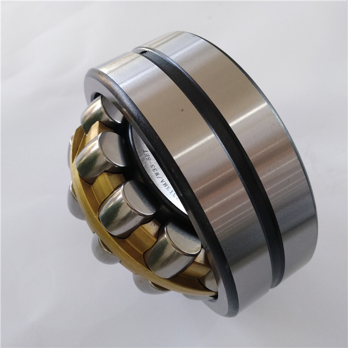 ZWZ Spherical Roller Bearing 22207 With Brass Cage