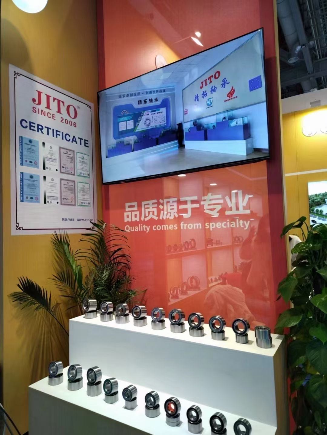 AUTO WHEEL HUB BEARING DAC25520042-ZZ 25BWD01  Au0503-2L/L588 46860-83E10