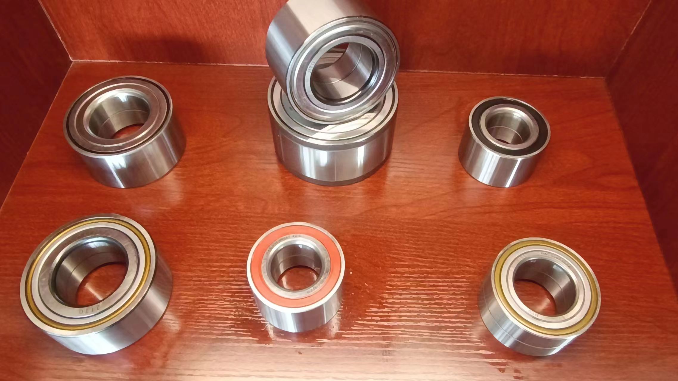 AUTO WHEEL HUB BEARING DAC254650027/24