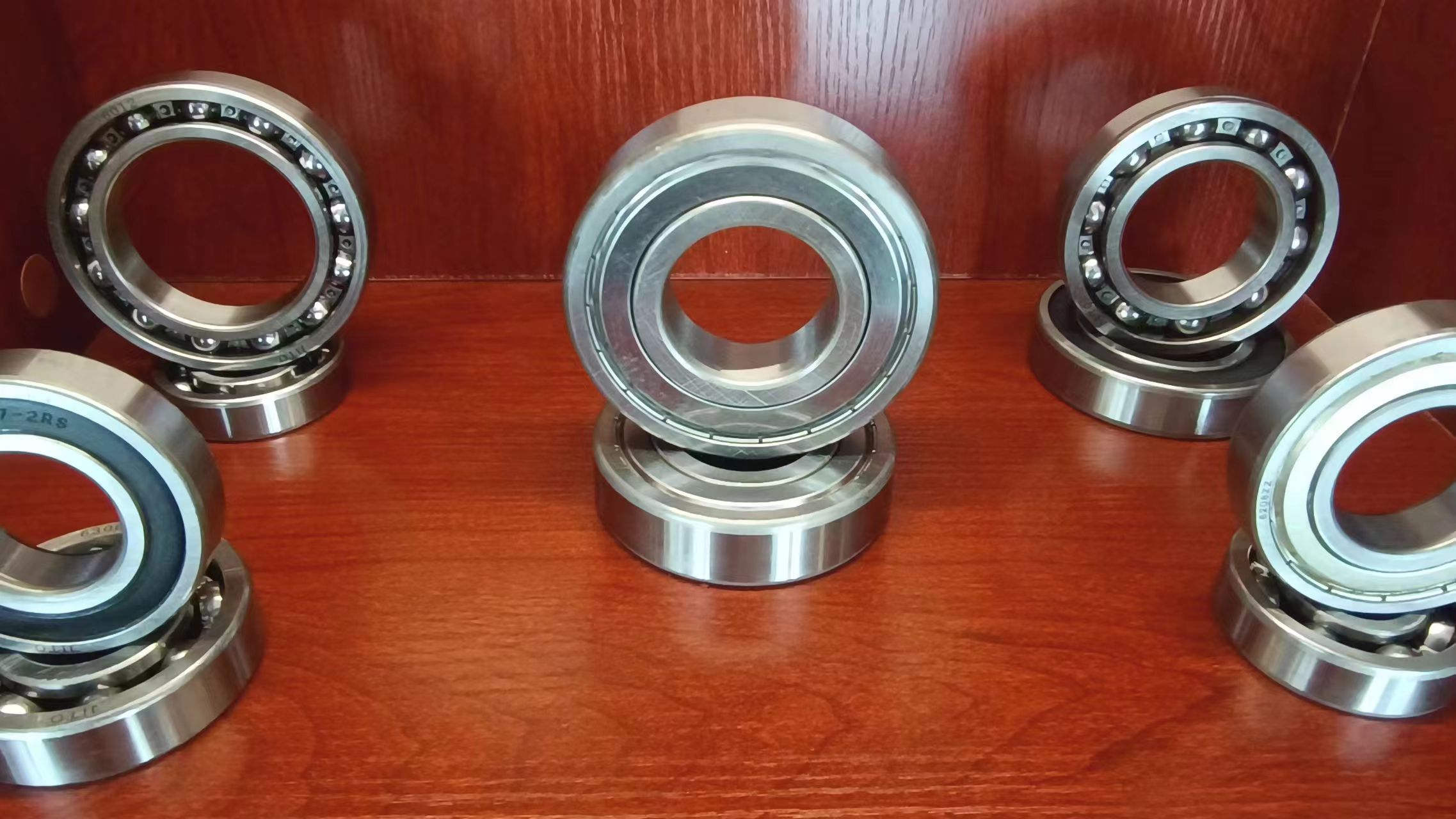 AUTO WHEEL HUB BEARING DAC306500264 320406