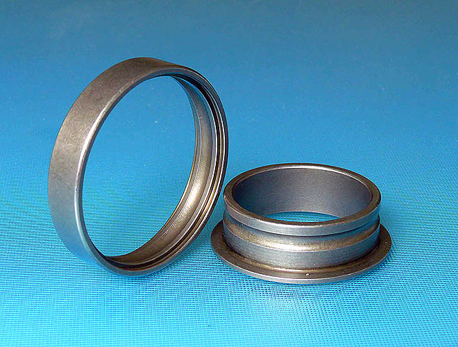 Clutch bearing rings
