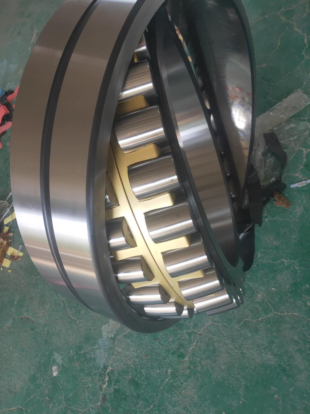 Spherical Roller Bearing 230/670