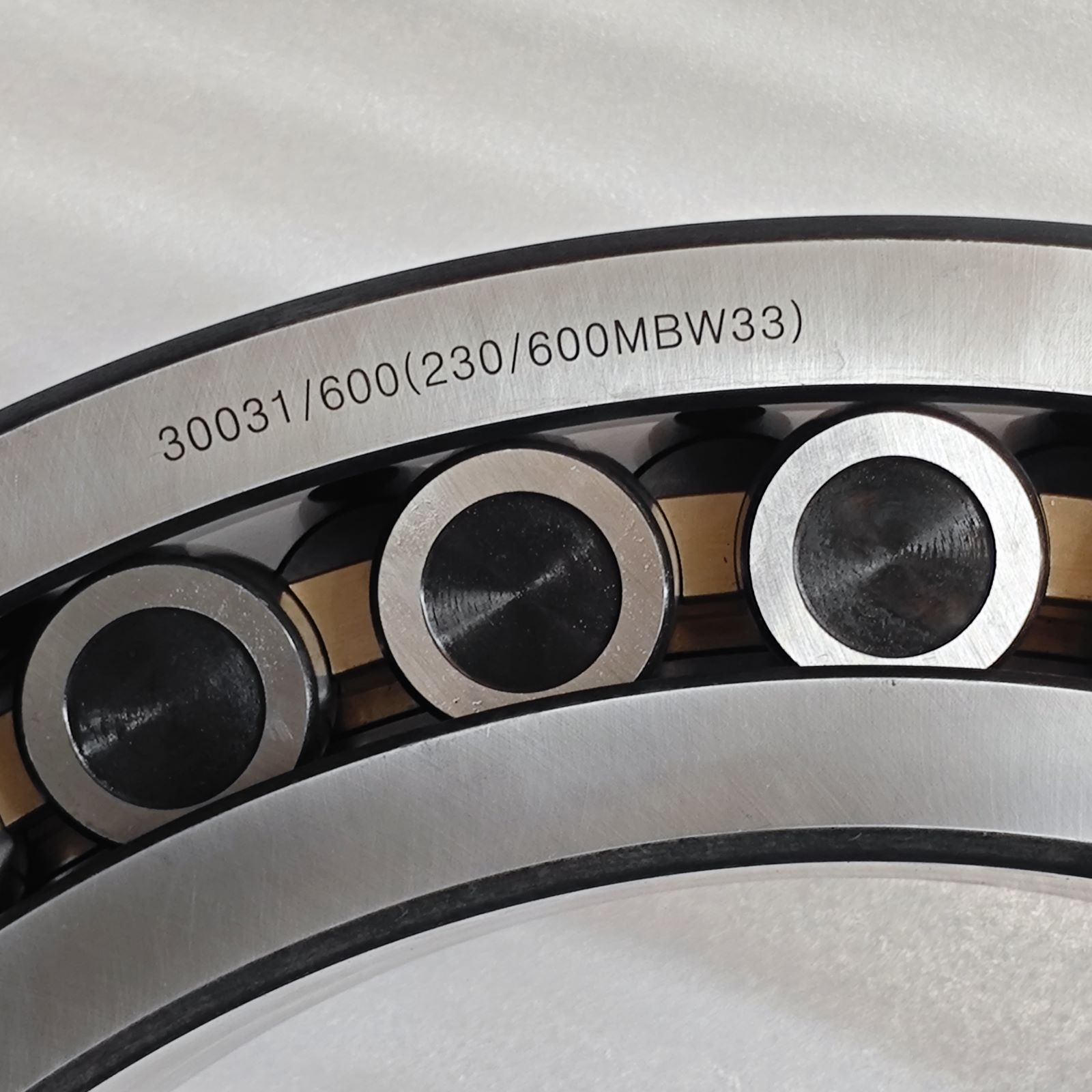 Spherical Roller Bearing 230/800