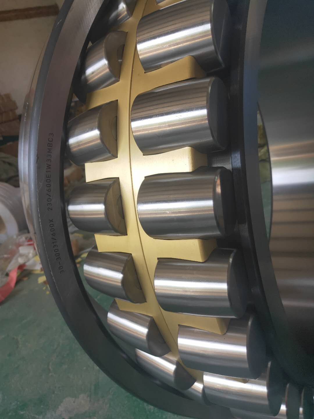Spherical Roller Bearing 230/850