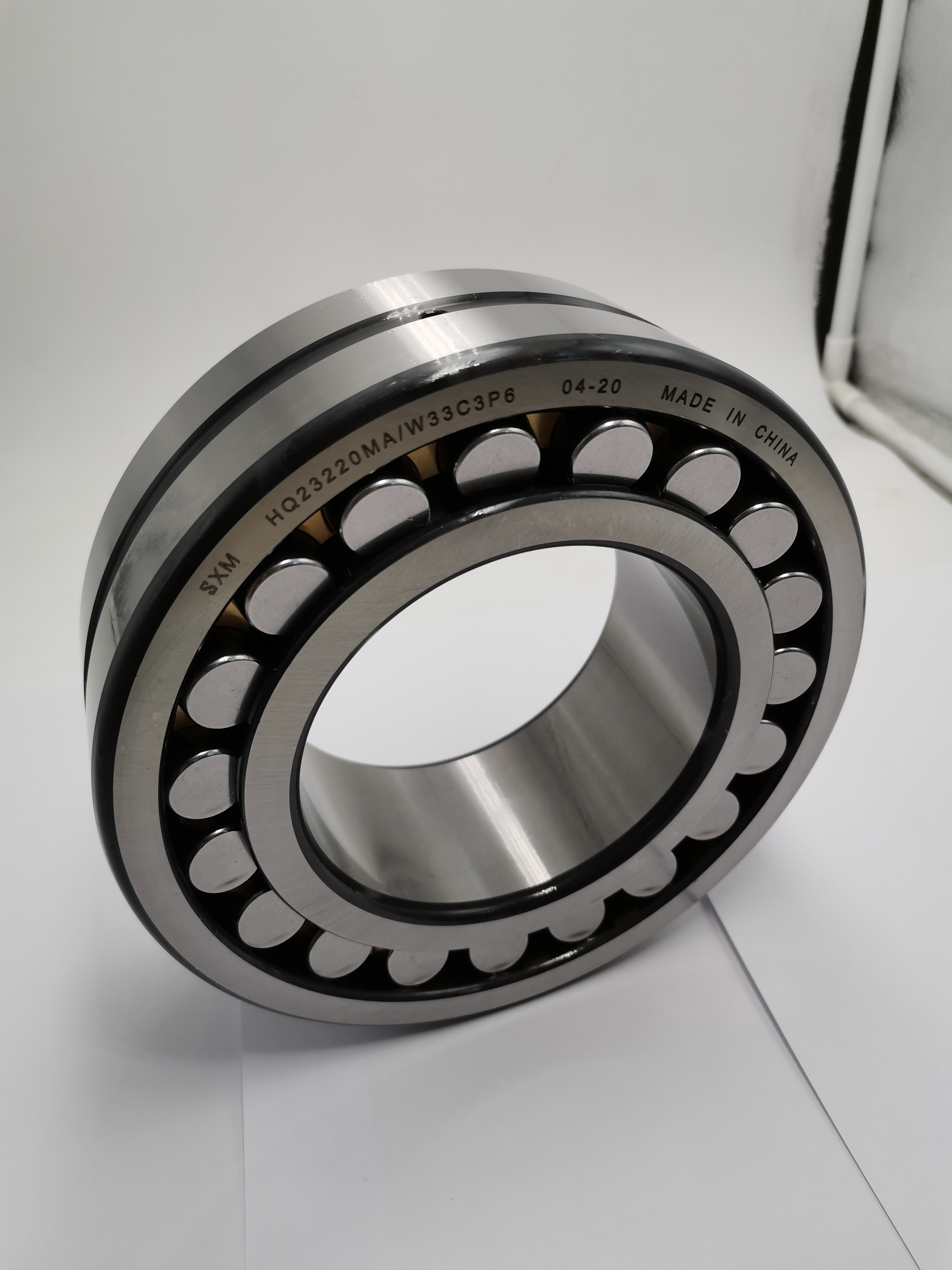 Spherical Roller Bearing 23220