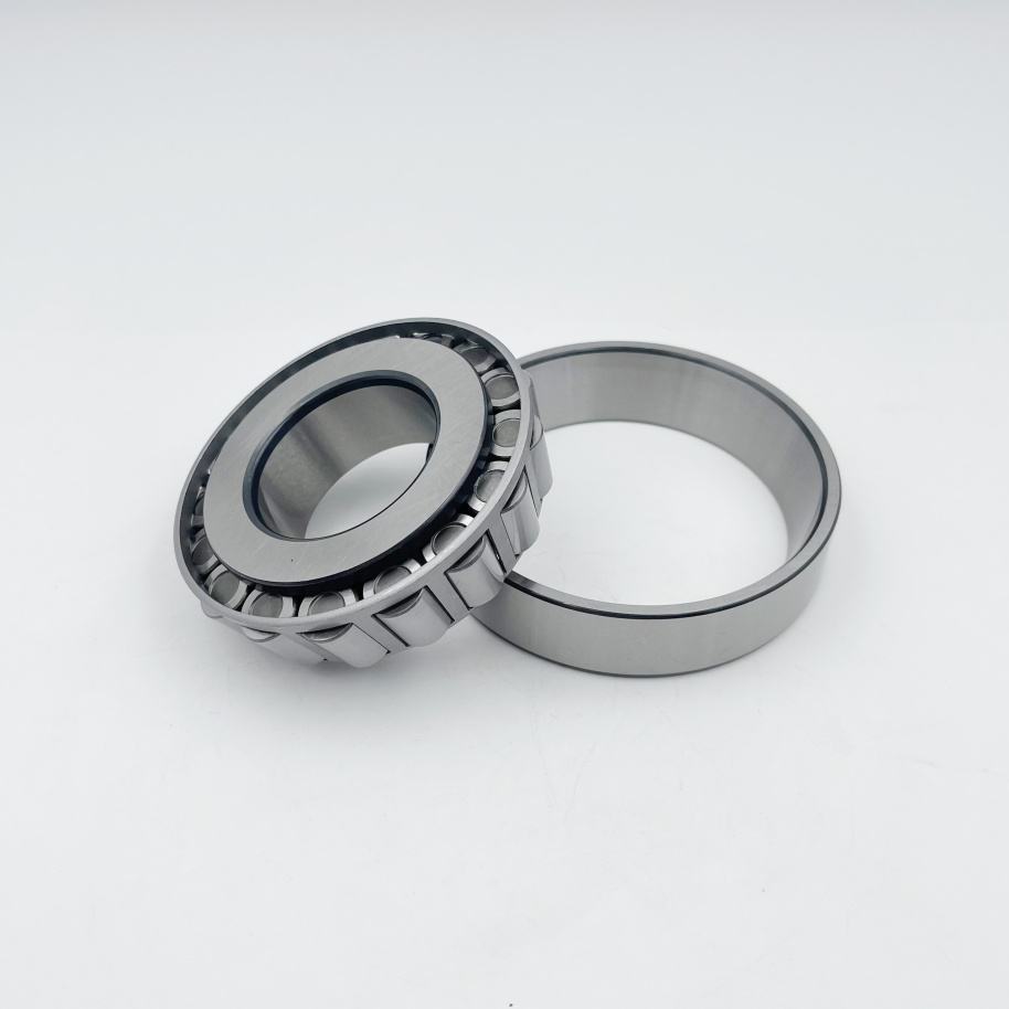 Compact Double Row Tapered Roller Bearing 32006X with Enhanced Stability