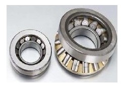 Spherical roller thrust bearing
