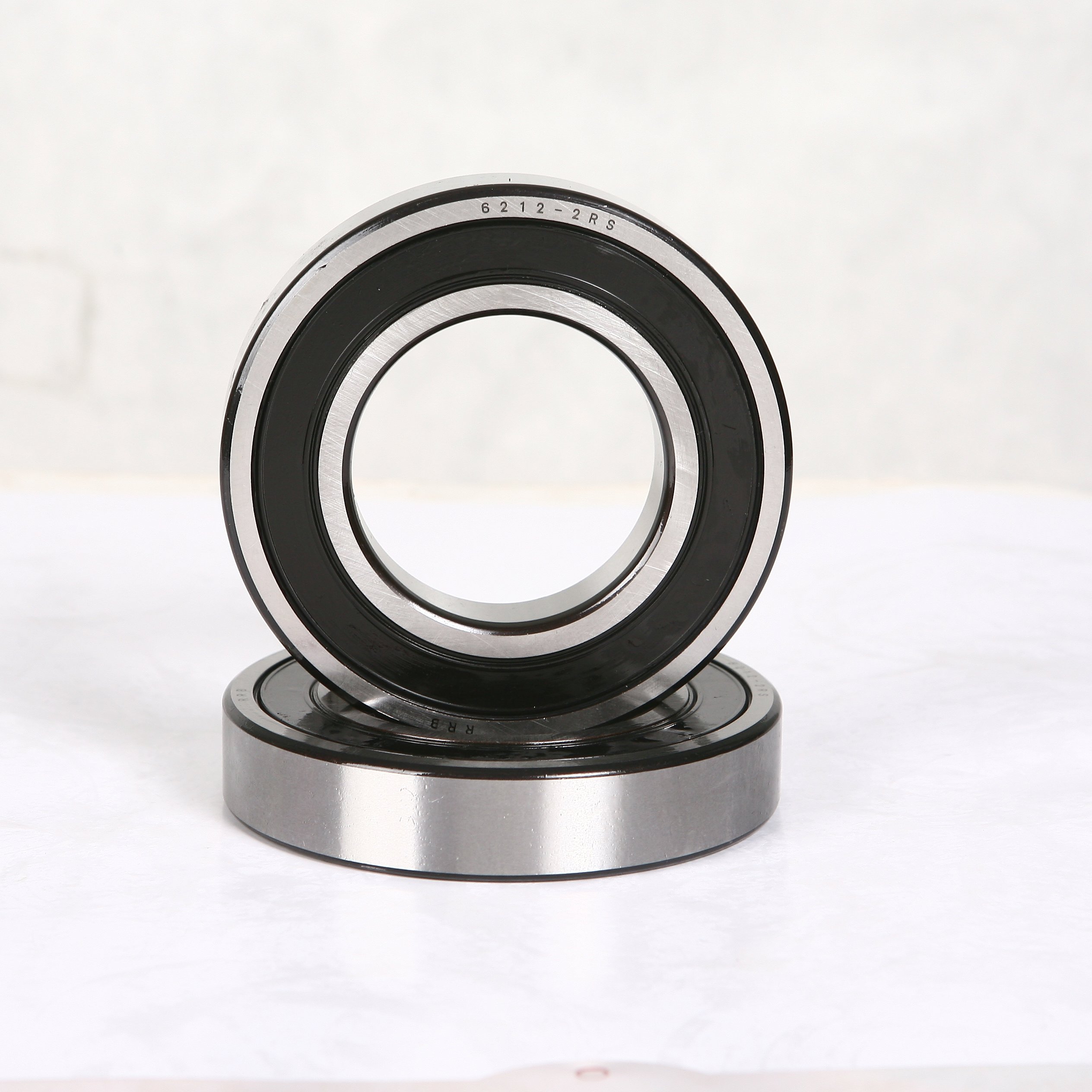 Original Inch Deep Groove Ball Bearing R18-2RS