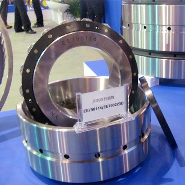 Inch Tapered Roller Bearing LM67048/67010