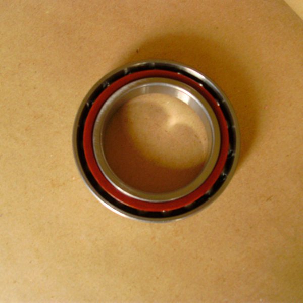 Ultra high speed angular contact ball bearing H71934AC-H71930AC