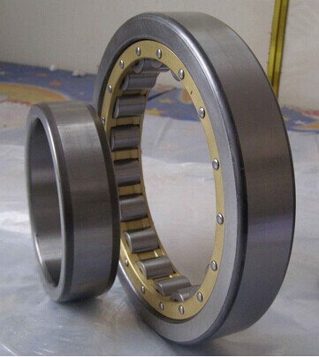 Cylindrical roller bearing NJ1032M