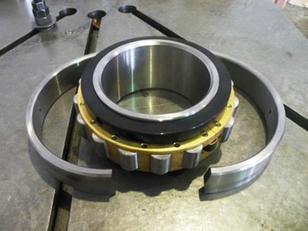Split cylindrical roller bearings