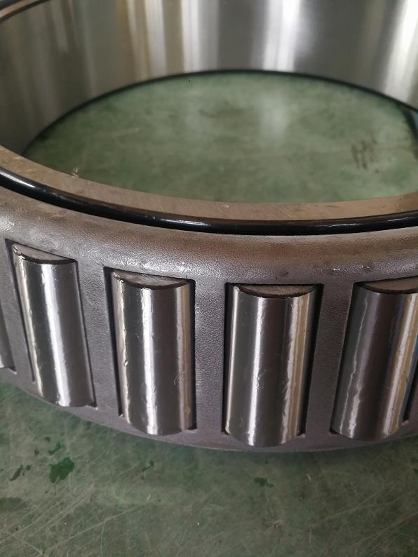 KM256849-810 P4 Tapered roller bearing