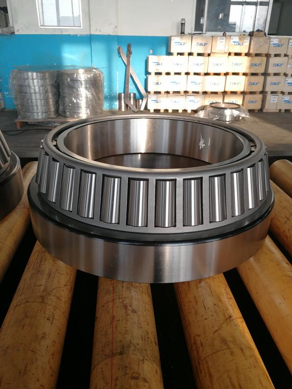 Z-535437 P4 Tapered roller bearing