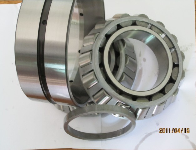 Tapered roller bearing HM821547/HM821511D