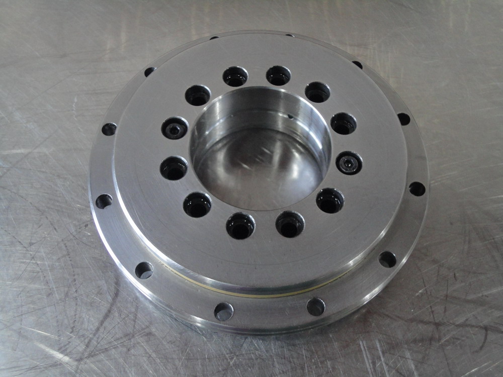 ZYS high precision YRT50 rotary table bearings for indexing 