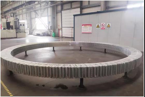 1595406178506441.jpg 3天线方位轴承.jpg