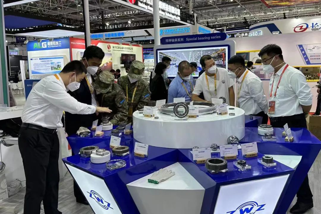 ZWZ Group's Special Bearings of Multi Specification were Displayed at the 14th China Airshow