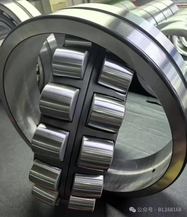 spherical roller bearing.jpg