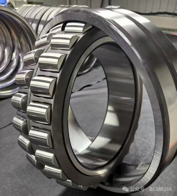 spherical roller bearing.jpg
