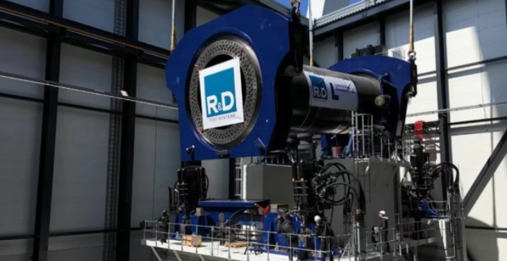 The world's largest wind turbine main bearing test bench is about to be put into operation after commissioning.png The world's largest wind turbine main bearing test bench is about to be put into operation after commissioning.png