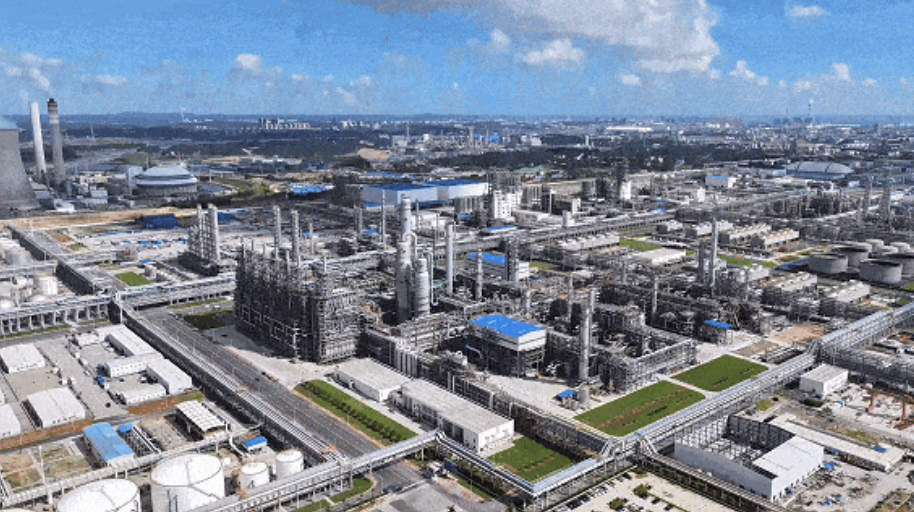 Shenyang Blower Works' three ethylene units helped the Guangxi Petrochemical Refining and Chemical Integration Transformation and Upgrading Project achieve a successful start-up of its 1.2 million tons/year ethylene unit..png