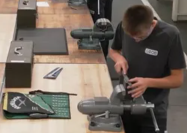 1766207819179012.png 3.png