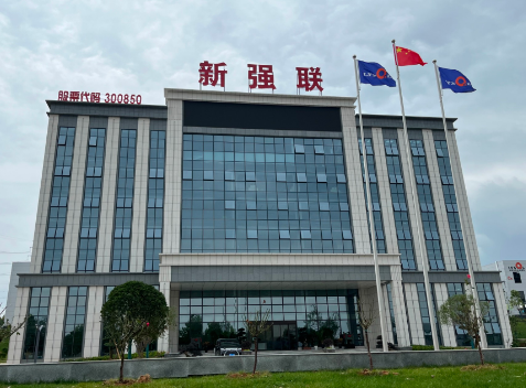 LYXQL focuses on core components for high-end equipment, with a product portfolio covering wind power and marine engineering.png