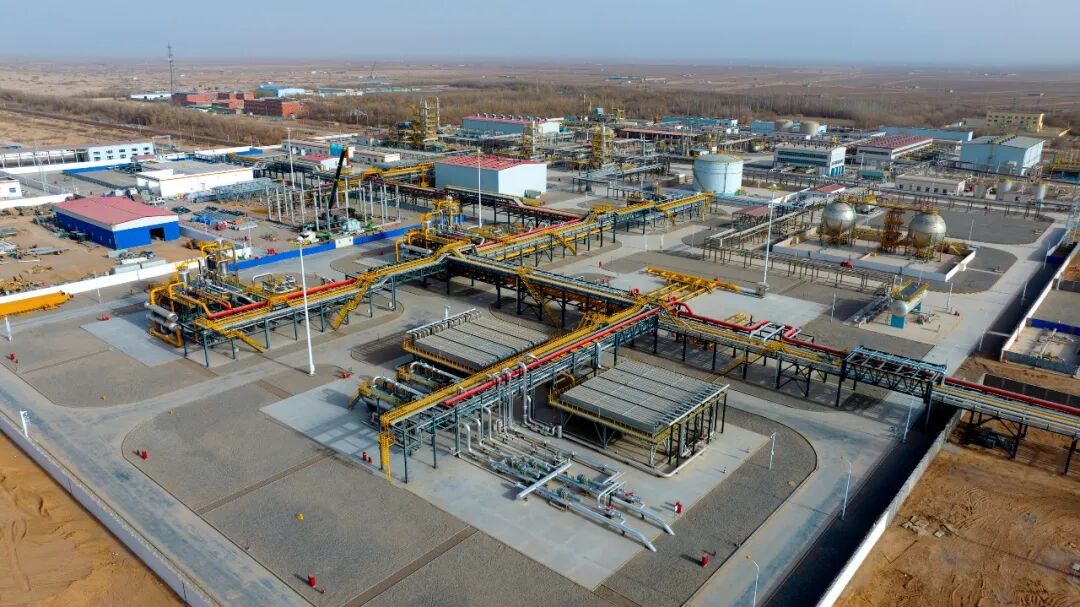 40 MPa high-pressure centrifugal compressor jointly developed by Tarim Oilfield and Shenyang Blower Works Group at Yaha gas storage facility